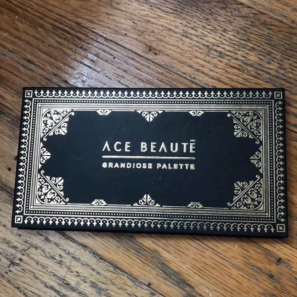 Ace Beaute Grandiose Palette.  Never used